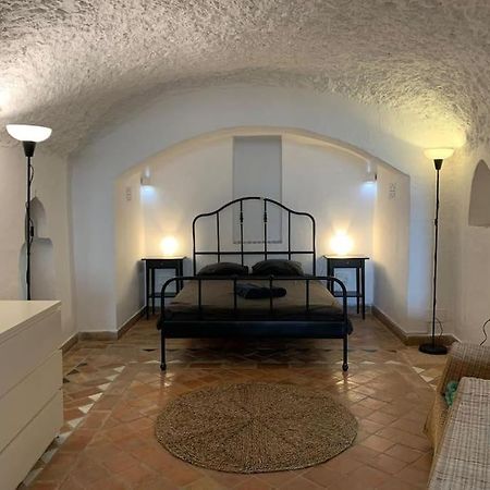 Apartamento Authentic Cave In Old City Centre Granada Exterior foto